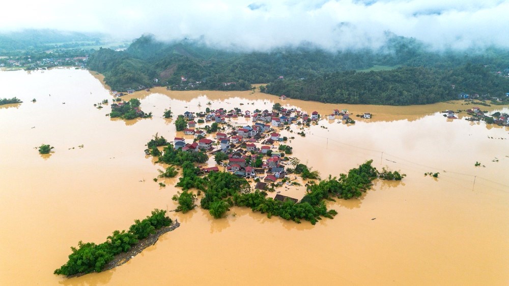 Một khu vực bị cô lập trong nước lũ ở Lạng Sơn